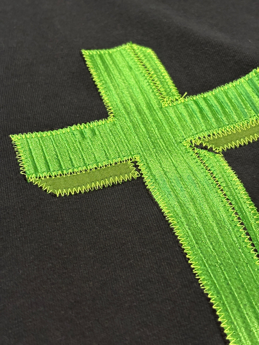 Cross (Green/Black)